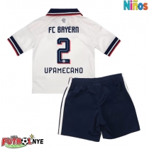Camiseta Bayern Munich Dayot Upamecano #2 Visitante Equipación para niños 2026-27 manga corta (+ pantalones cortos)
